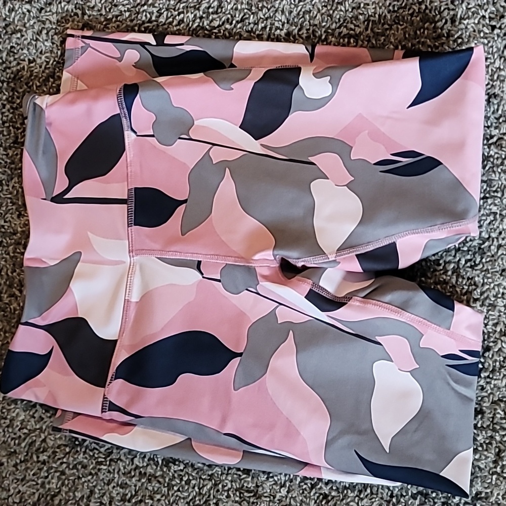 Ellie Activewear Leggings – Women’s Small NWOT